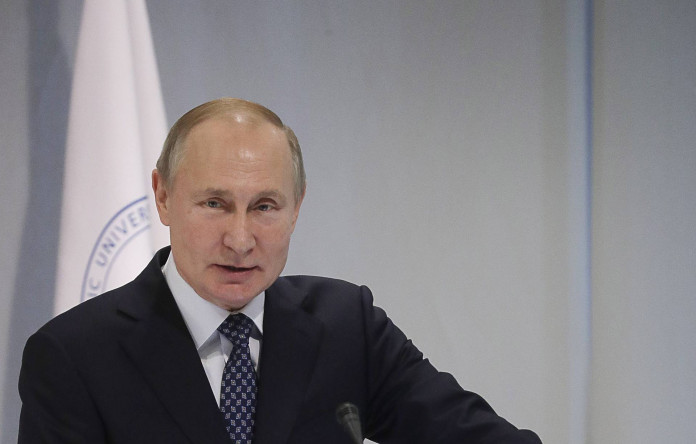 Путин: Регионнарга мэдиссиинэ тэрилтэлэрэ муҥутуур бэлэм буолуохтаахтар