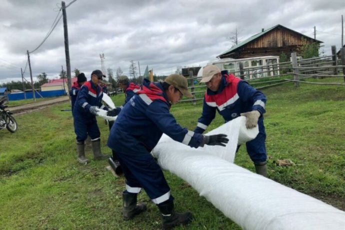 Горнай улууһун Орто Сурт нэһилиэгэр ититиигэ саҥа дьиэлэр холбоноллор