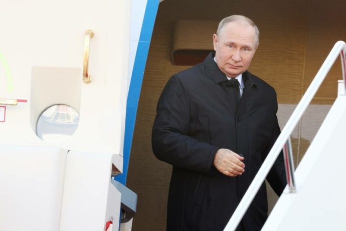 Путин СНГ уонна атын холбоһуктаах дойдулар бэрэстэбиитэллэрин кытары көрсө Астанаҕа кэллэ