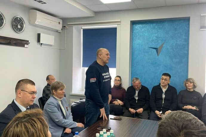 Владимир Путин итэҕэллээх дьоно авиация тэрилтэлэрин үлэһиттэрин кытта көрүстүлэр