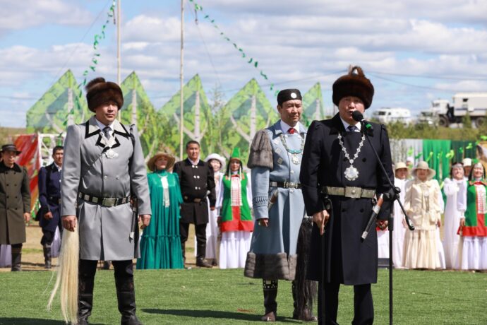 Александр Жирков Амма улууһугар ыытыллыбыт Олоҥхо ыһыаҕар махталын эттэ