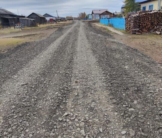 Эбээн-Бытантай Дьарҕалааҕар нэһилиэк суолларын тупсарыы үлэтэ ыытыллар