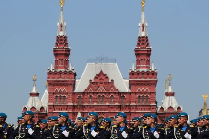 Саха сирин олохтоохторун улахан аҥара Кыайыы параадын трансляциятын көрөр былааннаахтар