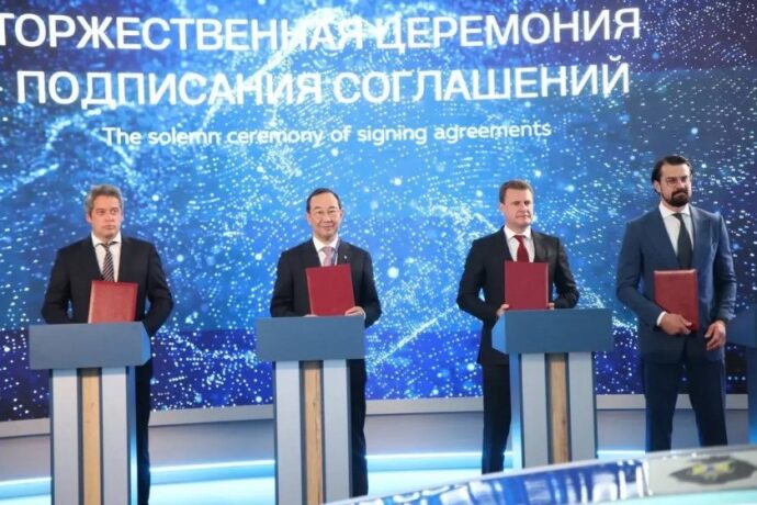 Сибиниэһи, сыыҥканы хостуур кэмбинээт тутуллуоҕа