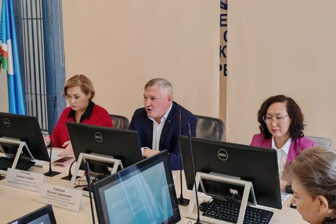 Саха сиригэр социальнай суолталаах ас-үөл сыанатын бэрээдэктиир боппуруостары ырыттылар