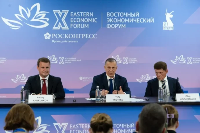 Юрий Трутнев ВЭФ-2025 барыллаан түмүктэрин таһаарда