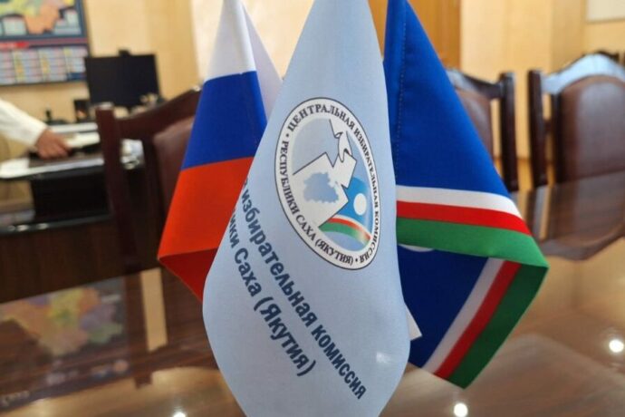 Ил Дархан Айсен Николаев талыллыбыт улуус баһылыктарын эҕэрдэлээтэ