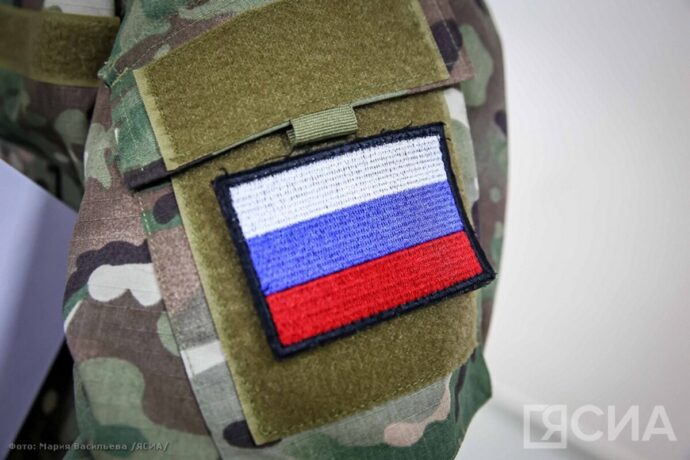 Совфед армияҕа ыҥырыы сыл устата ыытылларын туһунан сокуону биһирээтэ