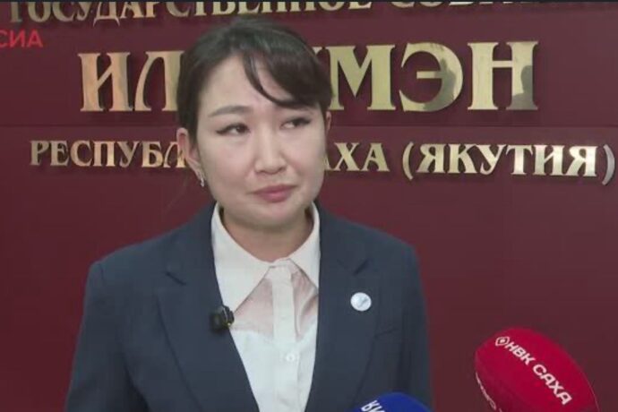 Зоя Готовцева Саха Өрөспүүбүлүкэтин Төрүт Сокуонугар уларытыыларга санаатын эттэ