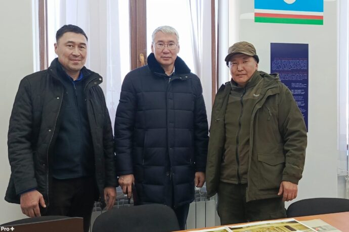 Тааттаҕа Ойуунускай музейыгар СВО кыттыылааҕа ыалдьыттаата