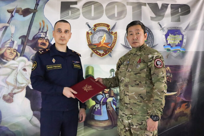 Саха сирин УФСИНа СВО кыттыылаахтарыгар бадарааннаах сиринэн сылдьар техниканы атыылаһар