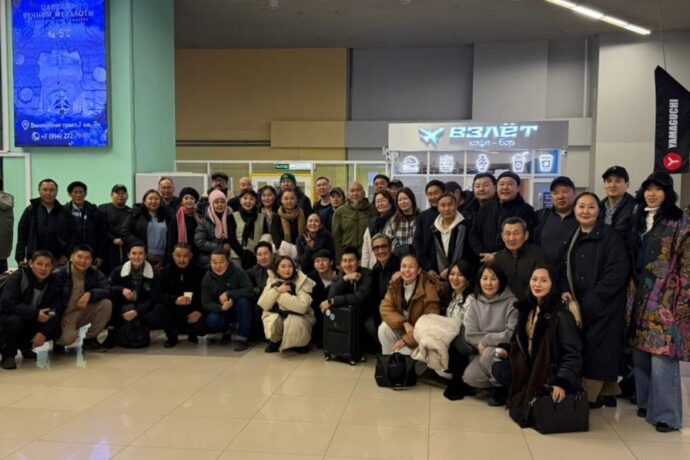 Саха театрын хаарыан хампа кытыллара: Өлүөнэттэн – Волгаҕа диэри