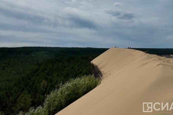 Саха сиригэр «Михаил Светлов» теплоход маршрутугар саҥа тохтобул эбиллиэҕэ
