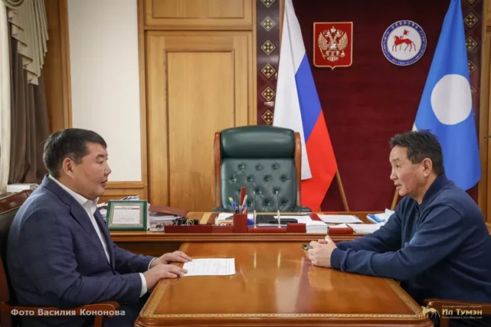 Ил Түмэн бэрэссэдээтэлэ Алексей Еремеев тус көрсүһүүлэри оҥордо