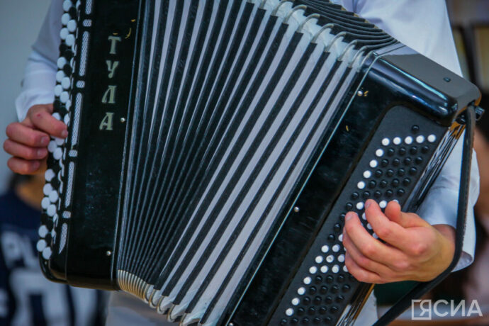 Саха сиригэр 2026 сылга “Земскэй култуура үлэһитэ” бырагырааманан 27 исписэлиис үлэлиэҕэ