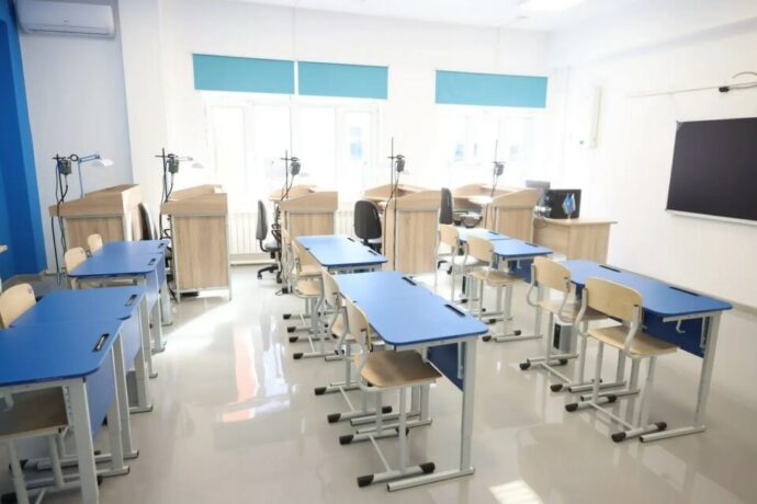 Дьокуускай оскуолаларыгар 29 кылаас ОРВИ-нан харантыыҥҥа барда