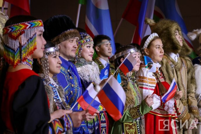 Саха сирэ Россия норуоттарын сомоҕолоһууларын сылын арыйыыга кыттыыны ылла