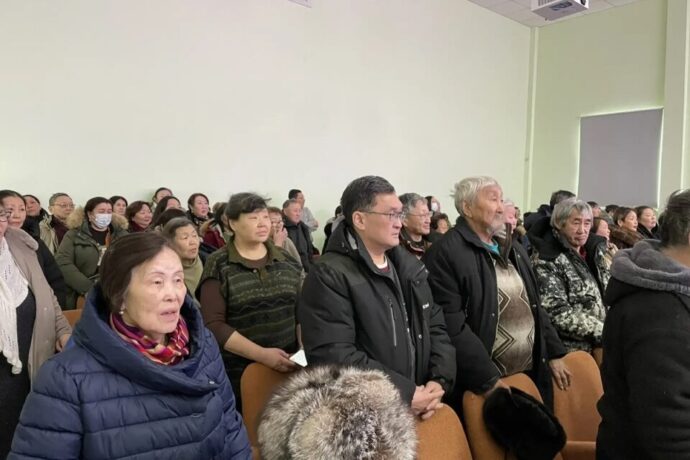 Тойбохой олохтоохторо АЗС үлэтин сөргүтэр боппуруоһу туруорсаллар