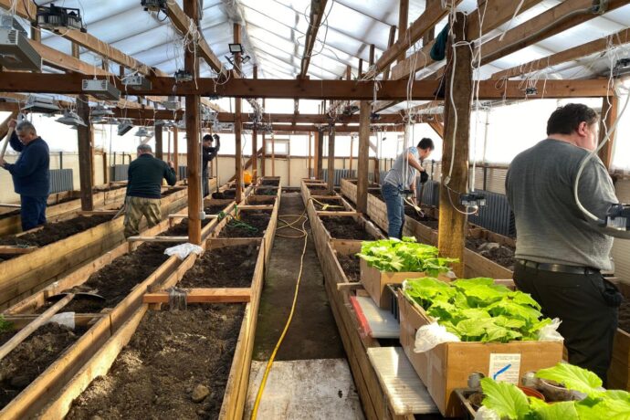 Сибэкки Дуунньа Ленскэй нэһилиэгэр оҕурсу олордор тэпилииссэтин бэлэмниир