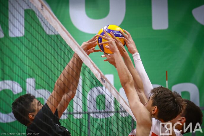 Волейбол хамаандалара Саха сирин норуоттарын оонньууларыгар путевкалары быһаарыстылар