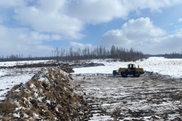 Сири оҥорооччу Федот Семенов дулҕаны кытта охсуһар