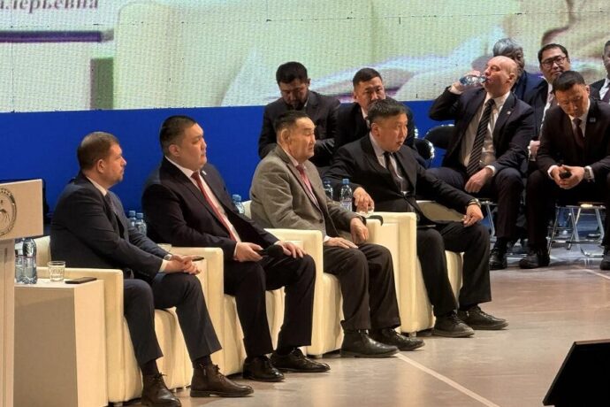 Кыра нэһилиэктэри оскуола боппуруоһа долгутар