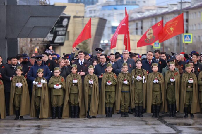 Дьокуускайга Кыайыы 81 сылыгар аналлаах «Өйдөбүнньүк Чүмэчи» аахсыйа ыытылынна