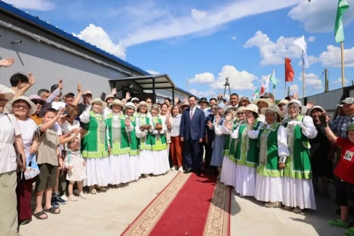 Амма улууһугар саҥа үүт собуота аһылынна