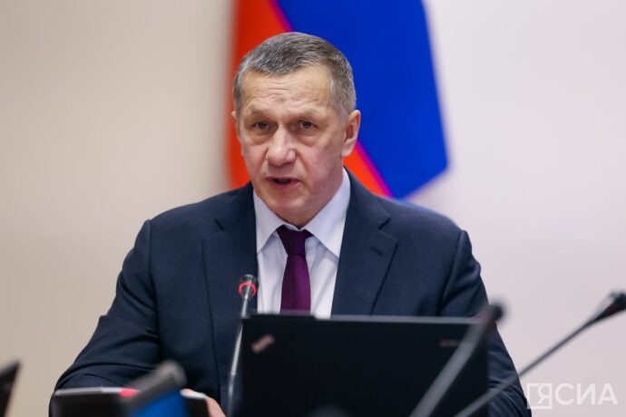Трутнев: Аҕа дойду Улуу сэриитин кэминээҕи снайпердар үгэстэрин Саха сирэ тута сылдьар