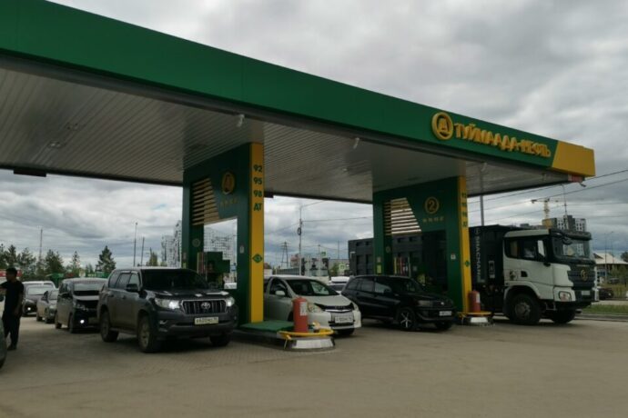 “Туймаада-Нефть” Дьокуускайга бэнсиин сыанатын үрдэттэ